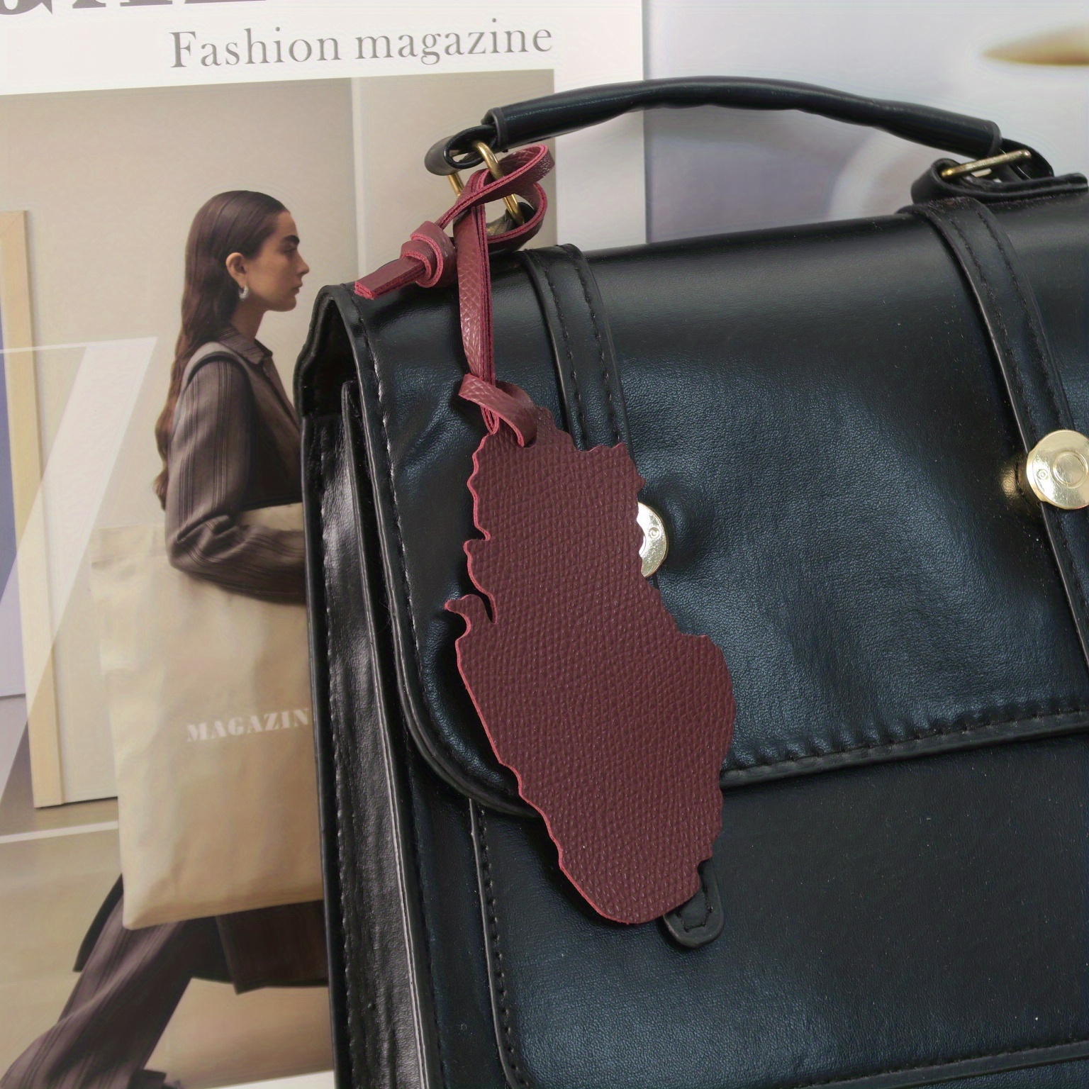 Qatar Map PU Leather Charm - E - Travel Accessories Qatar avaliação e preço